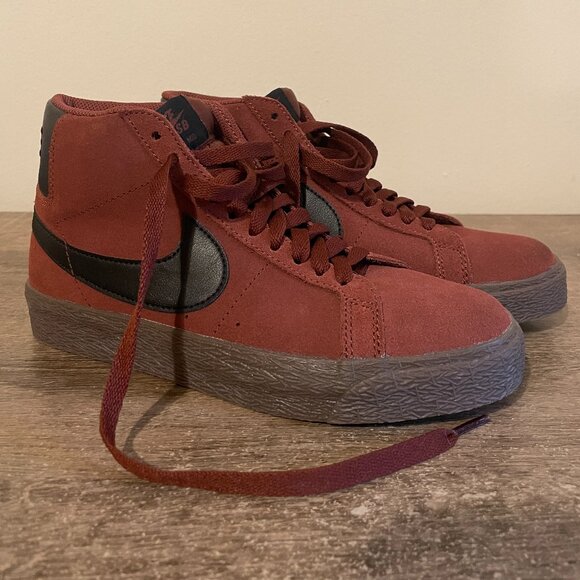 Nike SB Zoom Blazer Mid - Picture 1 of 9